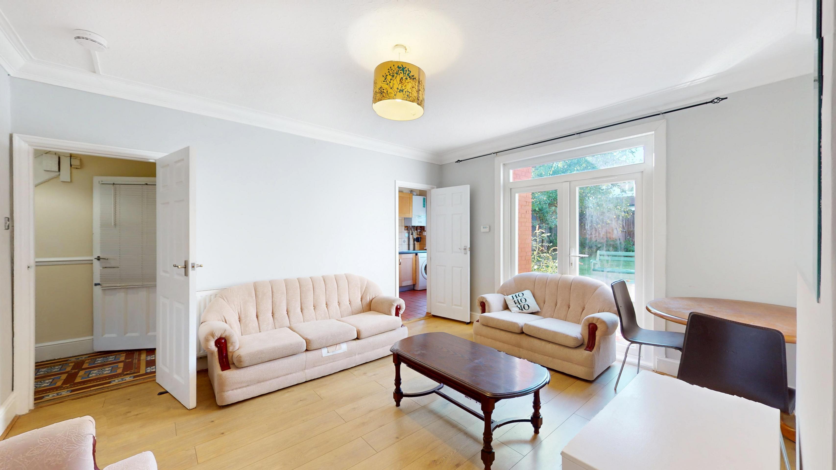 Stunning Sharers Apartment Fleetwood Road, Dollis Hill NW10